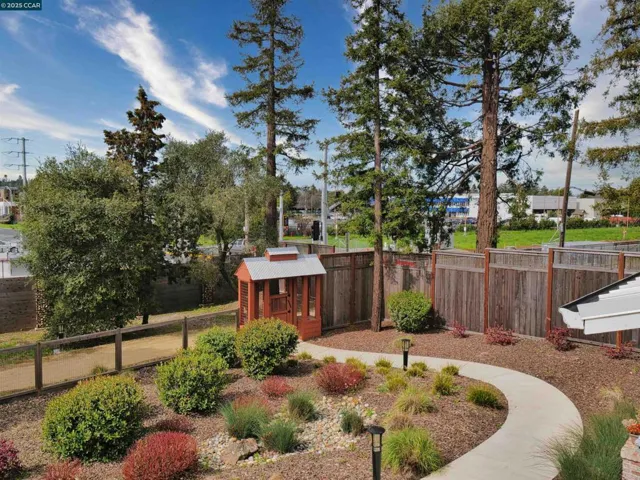 1410 Mauro Pietro Dr 203, Petaluma, California 94954