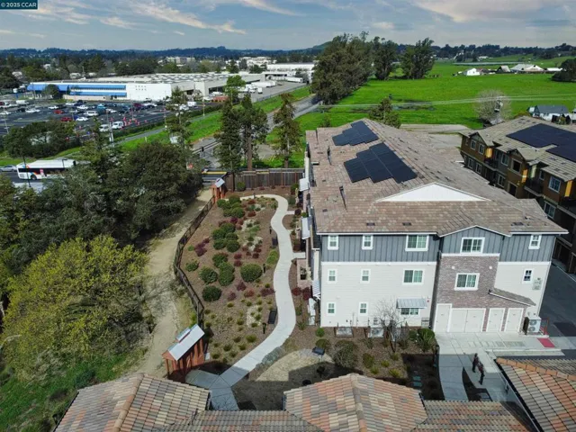 1410 Mauro Pietro Dr 203, Petaluma, California 94954
