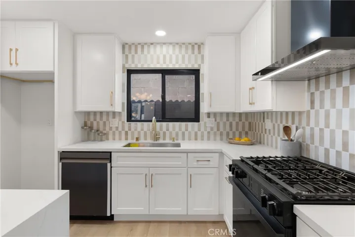 2321 S Rene Drive, Santa Ana, California 92704