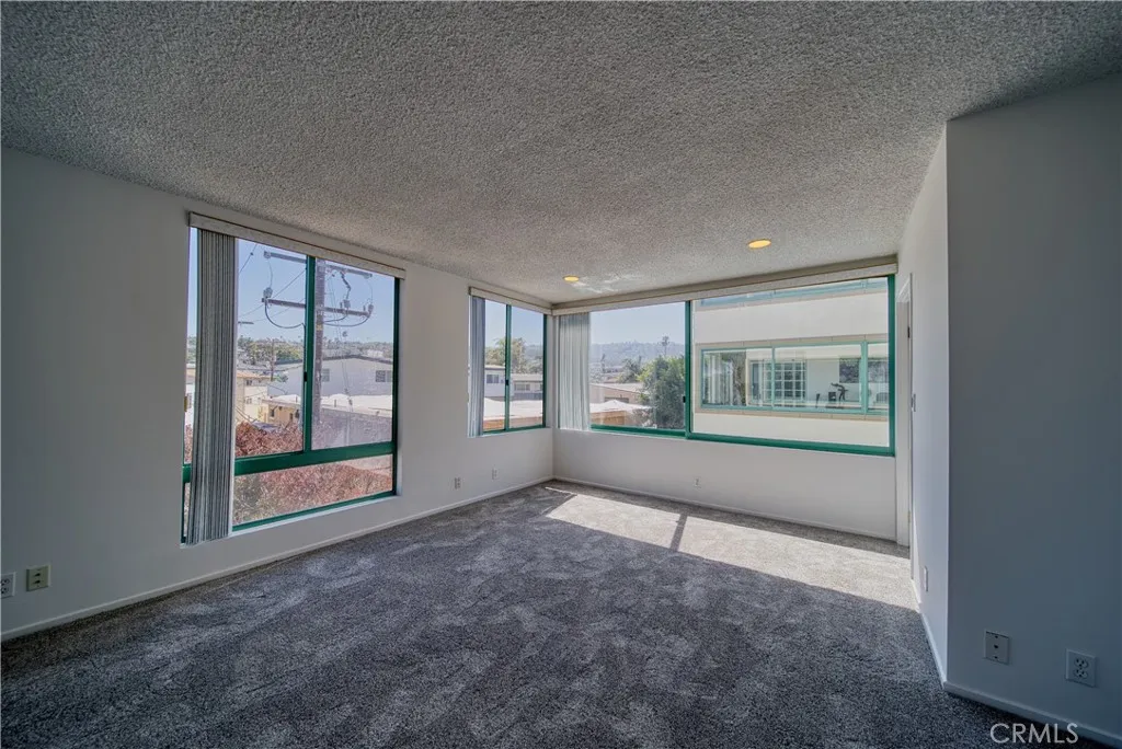201 Calle Miramar 16, Redondo Beach, California 90277 home-pic-11
