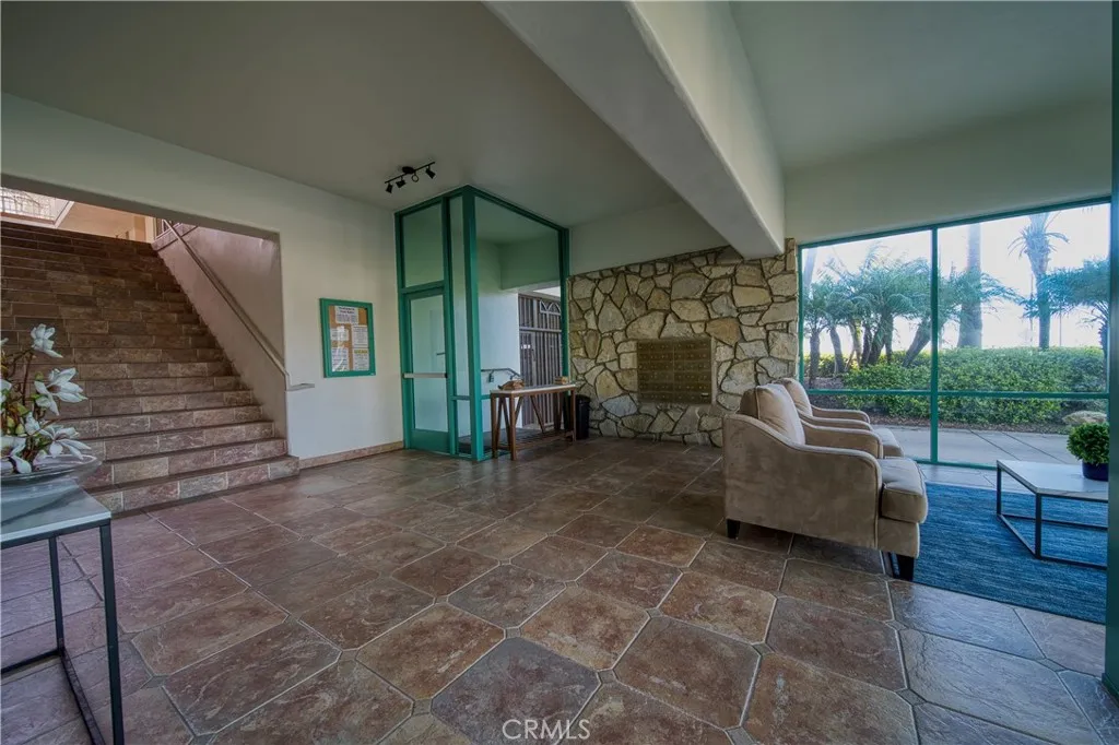 201 Calle Miramar 16, Redondo Beach, California 90277 home-pic-26
