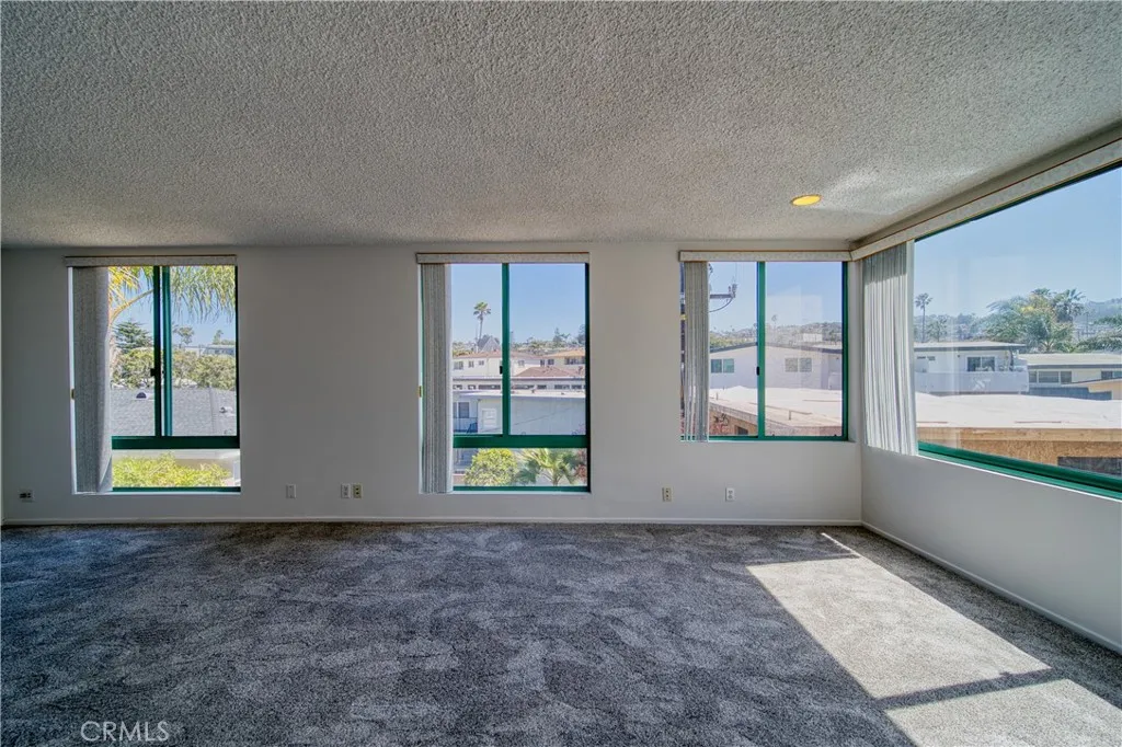 201 Calle Miramar 16, Redondo Beach, California 90277 home-pic-8