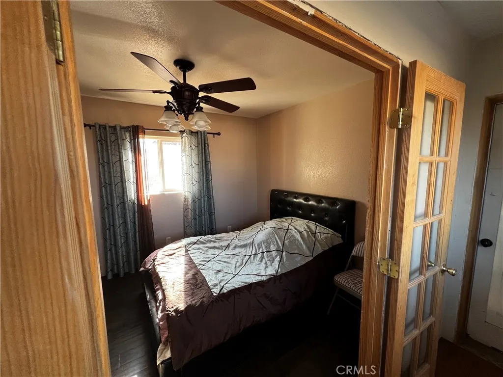 33048 223rd Street E, Llano, California 93544 home-pic-13