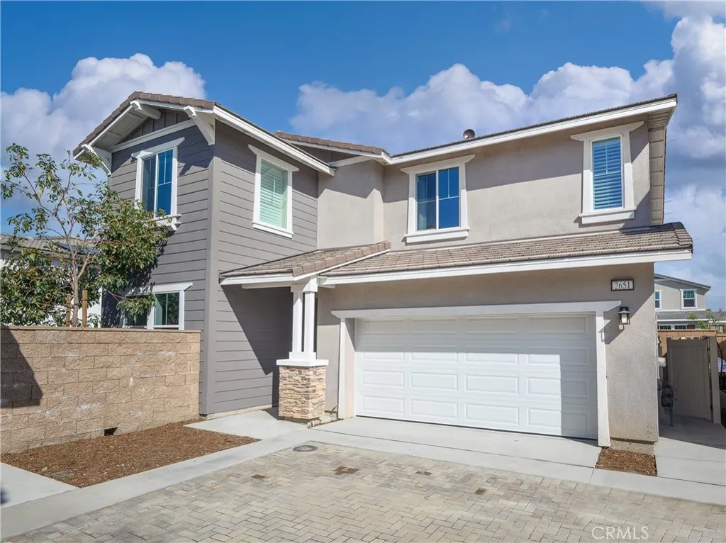 2651 S Brockram Drive, Ontario, California 91761 home-pic-0