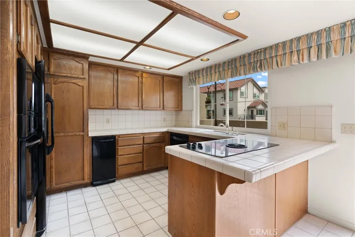19243 Seabrook Lane, Huntington Beach, California 92648