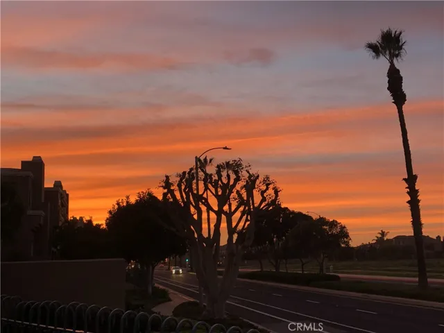 19243 Seabrook Lane, Huntington Beach, California 92648