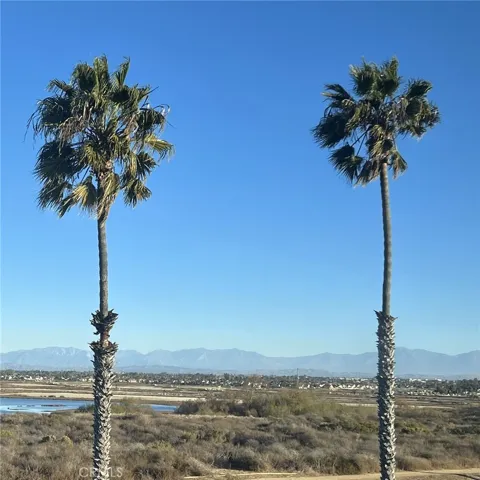 19243 Seabrook Lane, Huntington Beach, California 92648