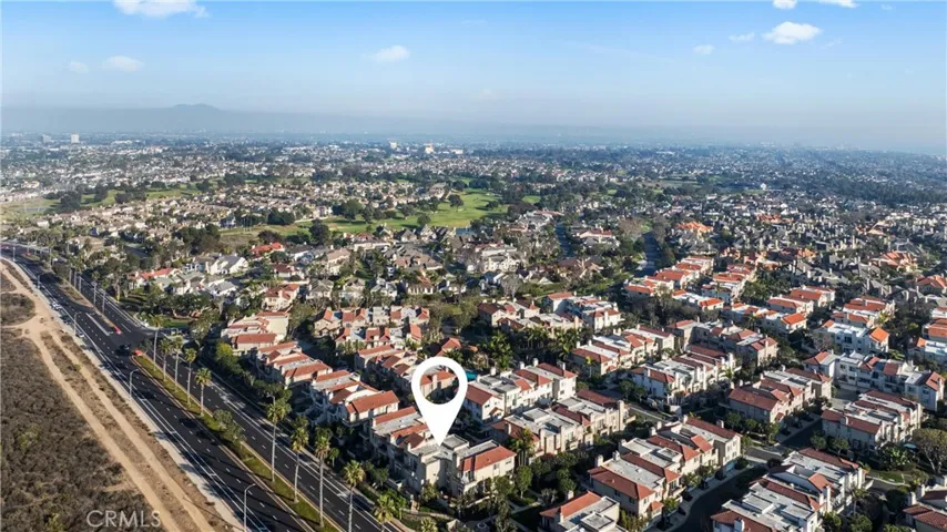 19243 Seabrook Lane, Huntington Beach, California 92648