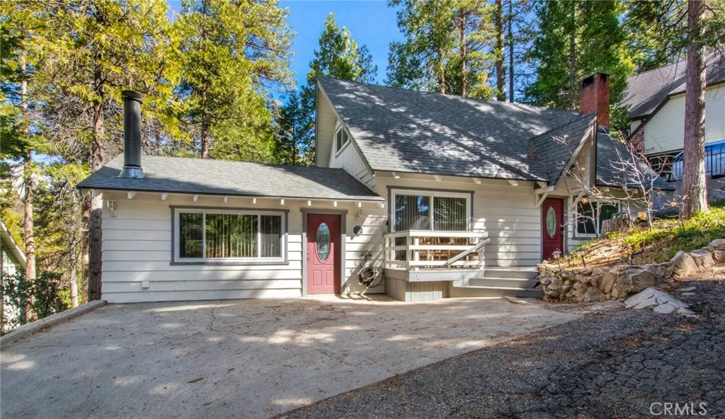 818 Dom Way, Lake Arrowhead, California 92352 home-pic-2