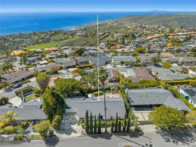 2909 Alta Laguna, Laguna Beach, California 92651