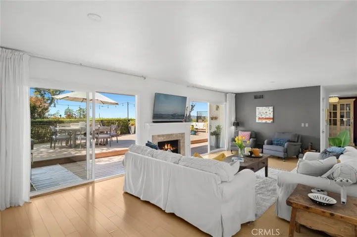 2909 Alta Laguna, Laguna Beach, California 92651