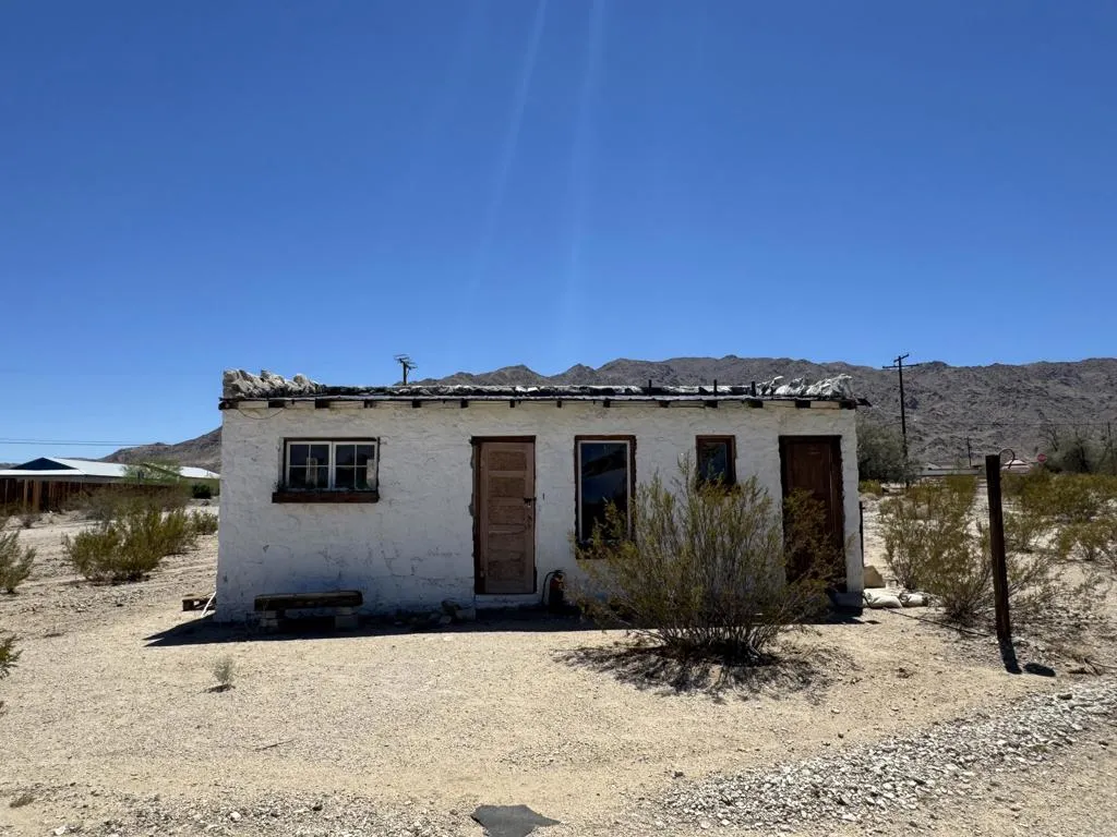 73392 Sullivan Road, 29 Palms, California 92277 home-pic-7