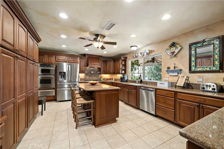 5367 Los Altos Lane, Yorba Linda, California 92886