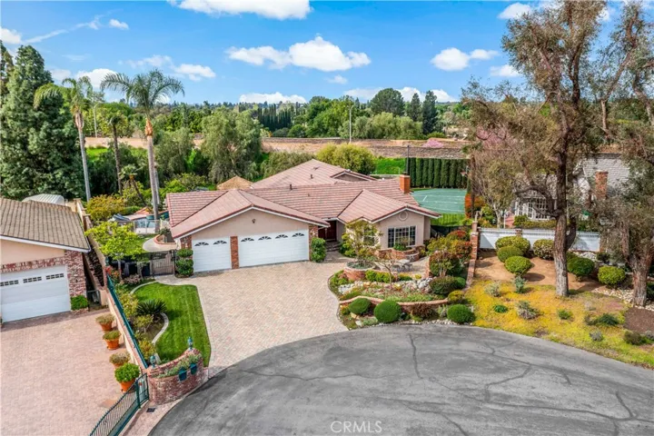 5367 Los Altos Lane, Yorba Linda, California 92886