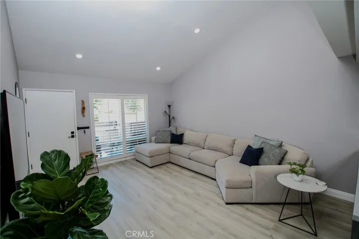 3062 Associated Road 14, Fullerton, California 92835