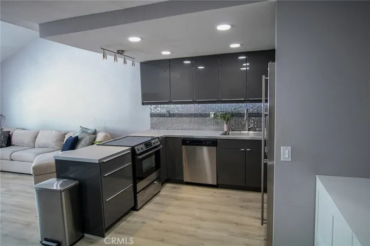 3062 Associated Road 14, Fullerton, California 92835