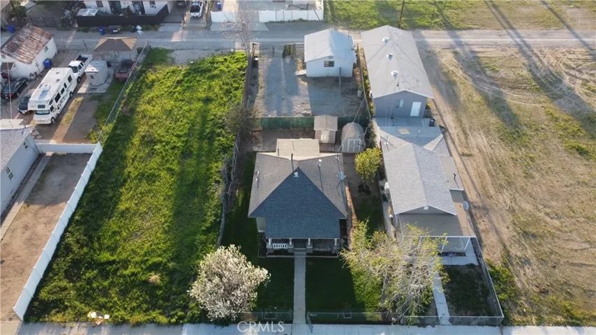 220 S Orange Avenue, Rialto, California 92376