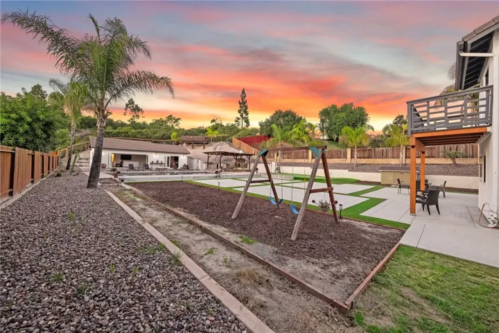 555 Trailridge Dr., Bonita, California 91902