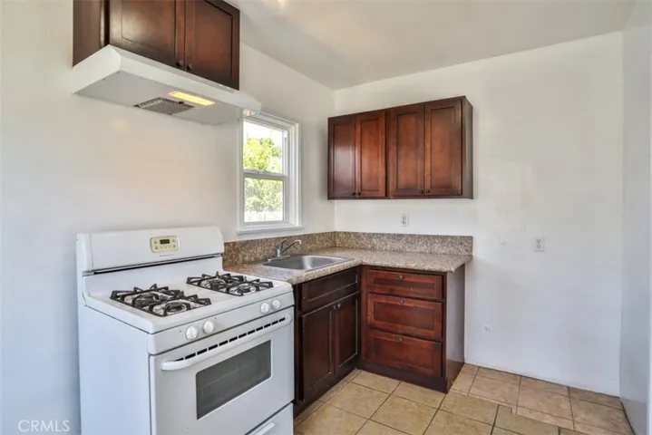 Kitchen - Back Unit