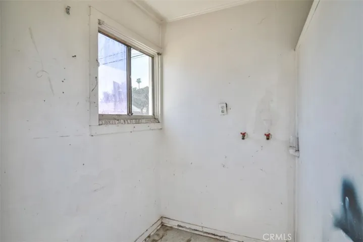 Laundry Room 1