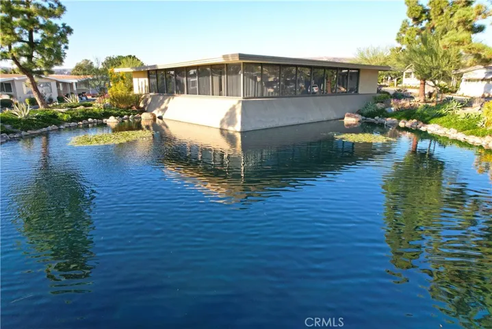 Community CLUB HOUSE