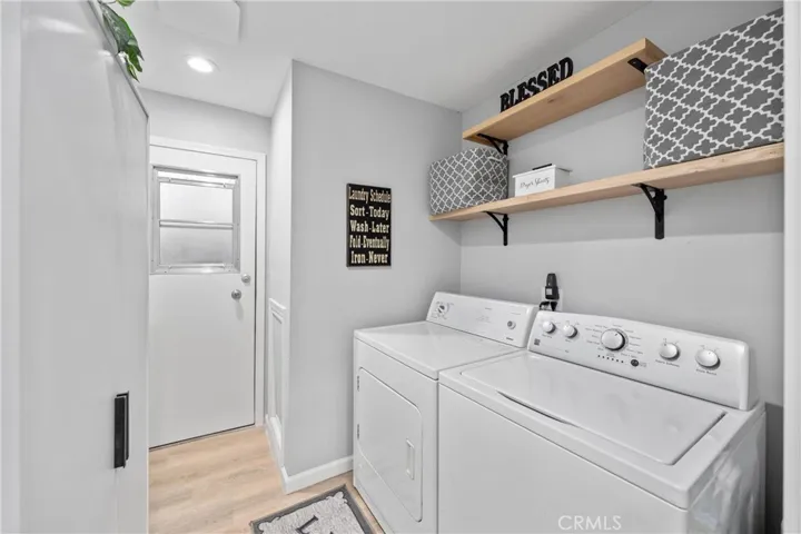 Interior Laundry Room Direct Ext/Int Access