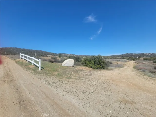0 Avenida Taxco, Hemet, California 92544