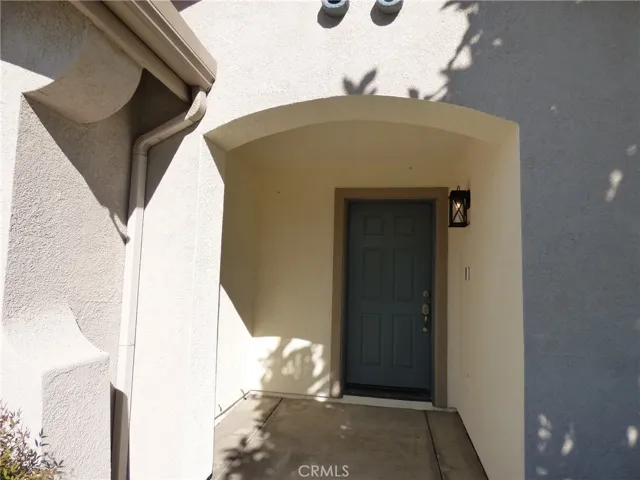 6055 Medinah Street, Fontana, California 92336