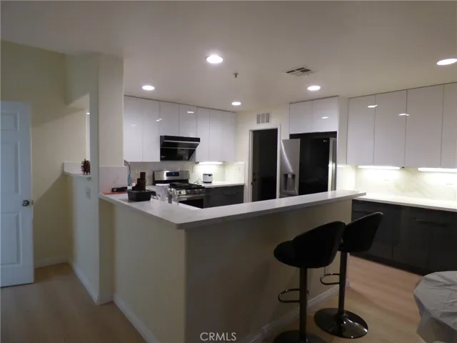 6055 Medinah Street, Fontana, California 92336