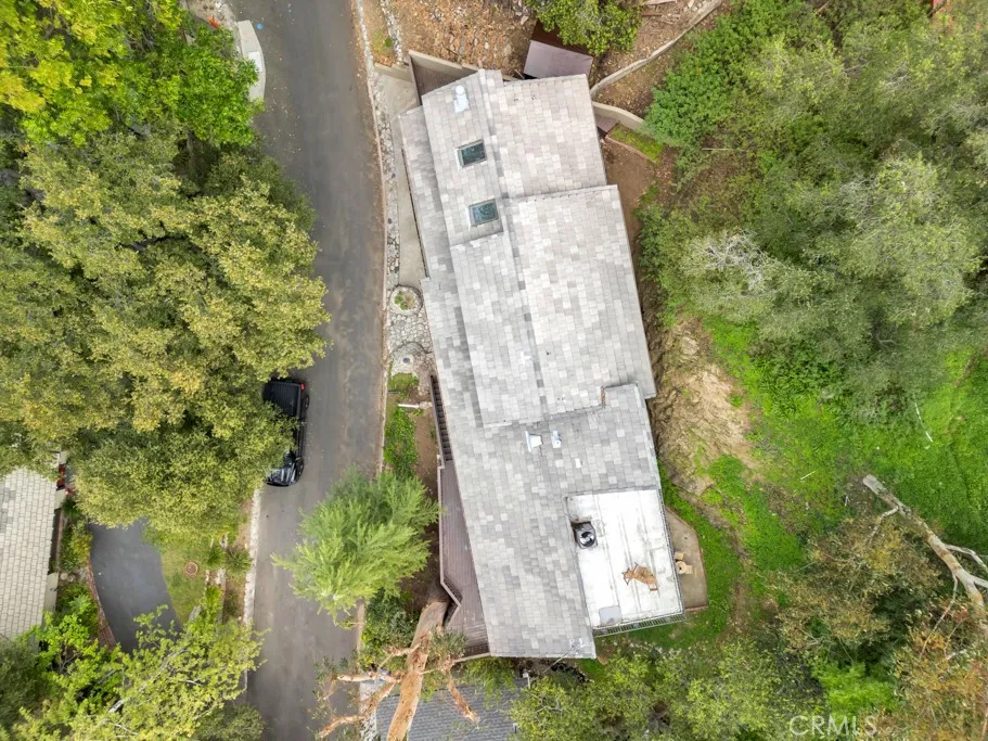 850 Country Club Drive, Burbank, California 91501 home-pic-51