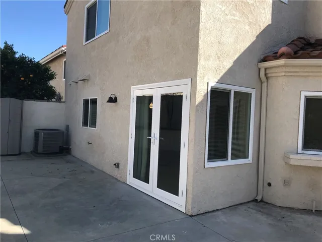 Double Doors that create an Easy-Flow from the interior & exterior living!