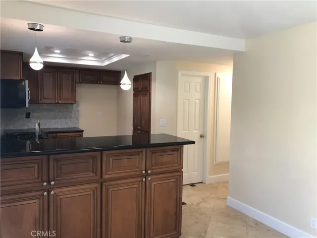 Pull-Up Breakfast Counter!
