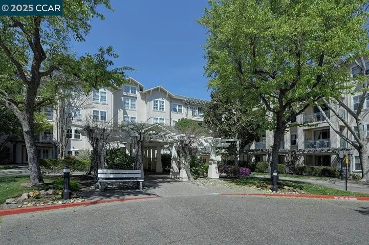 1860 Tice Creek Dr 1116, Walnut Creek, California 94595