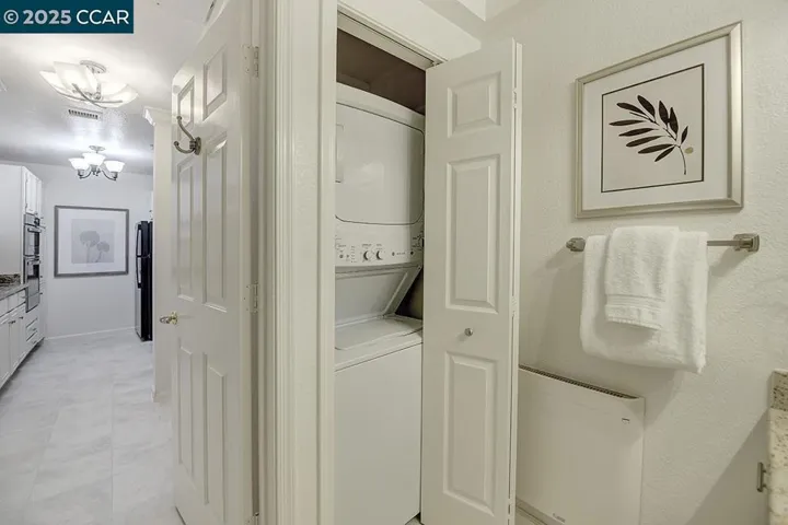 1860 Tice Creek Dr 1116, Walnut Creek, California 94595