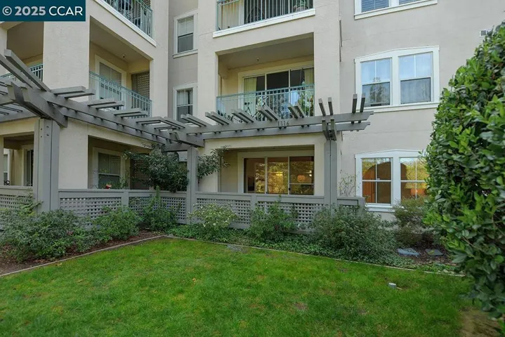 1860 Tice Creek Dr 1116, Walnut Creek, California 94595