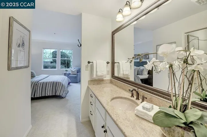 1860 Tice Creek Dr 1116, Walnut Creek, California 94595