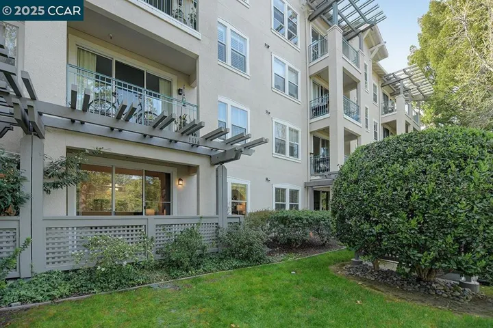 1860 Tice Creek Dr 1116, Walnut Creek, California 94595