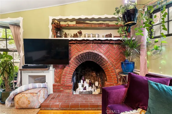 315 N Hollywood Way, Burbank, California 91505