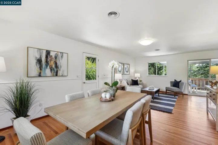 34 Las Palomas, Orinda, California 94563