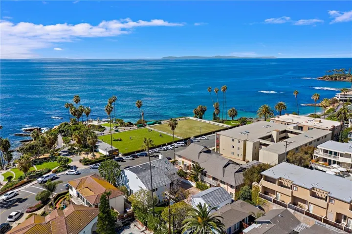 450 Cliff Drive, Laguna Beach, California 92651