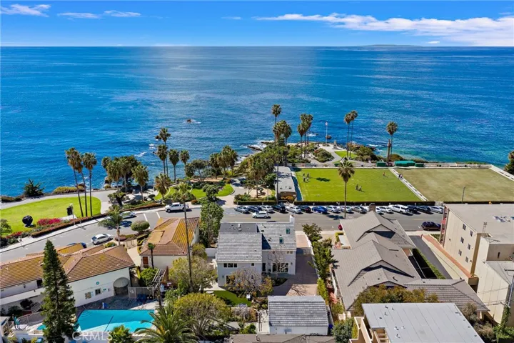 450 Cliff Drive, Laguna Beach, California 92651