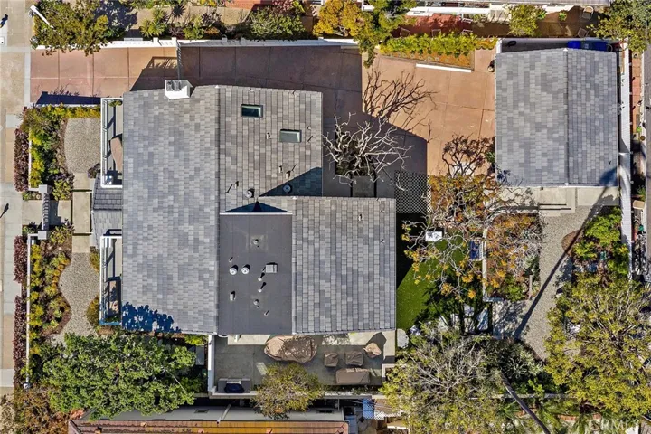 450 Cliff Drive, Laguna Beach, California 92651