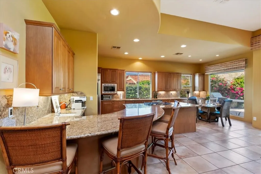 50195 Granada Court, La Quinta, California 92253 home-pic-17