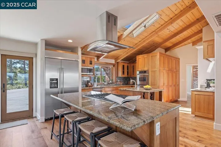 111 Hilltop Crescent, Walnut Creek, California 94597