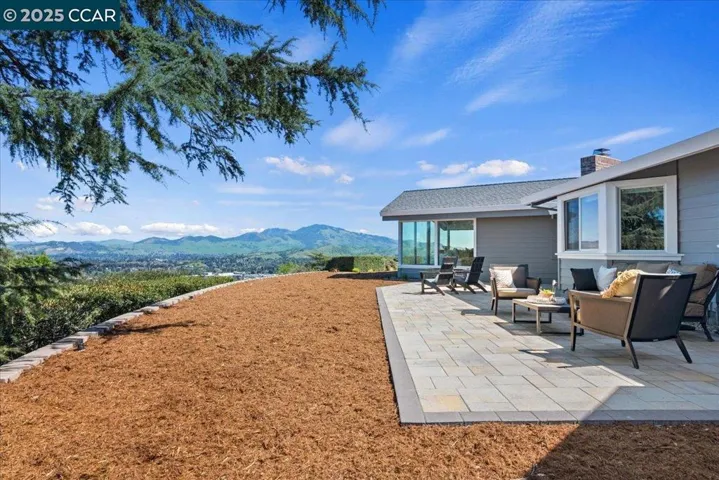 111 Hilltop Crescent, Walnut Creek, California 94597