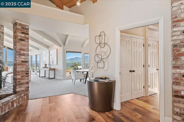 111 Hilltop Crescent, Walnut Creek, California 94597