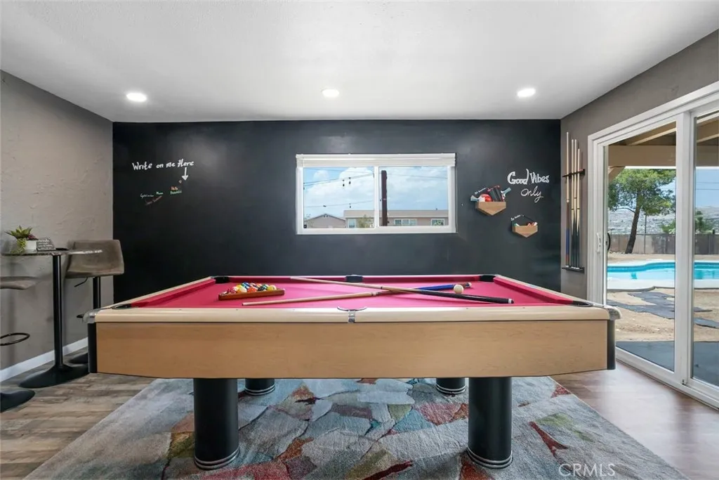 7090 Emerson Avenue, Yucca Valley, California 92284 home-pic-26