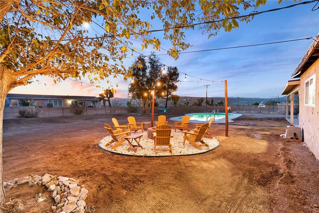 7090 Emerson Avenue, Yucca Valley, California 92284 home-pic-48