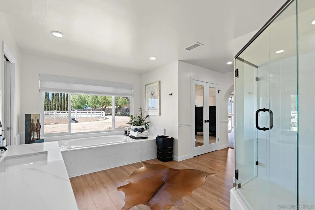 34020 Madera De Playa, Temecula, California 92592 home-pic-11