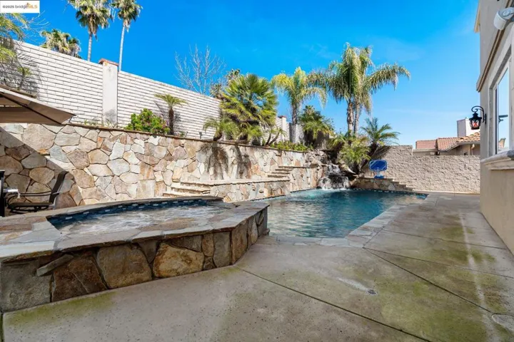 5577 Edgeview Dr, Discovery Bay, California 94505